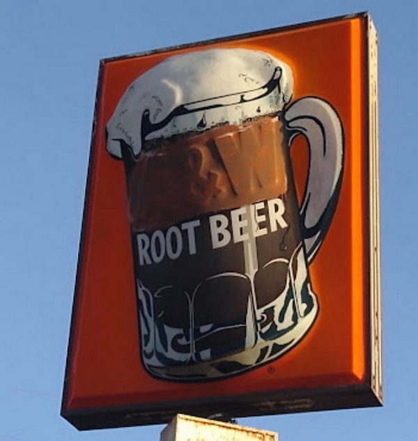 Bellevue Drive-In - From Website (newer photo)